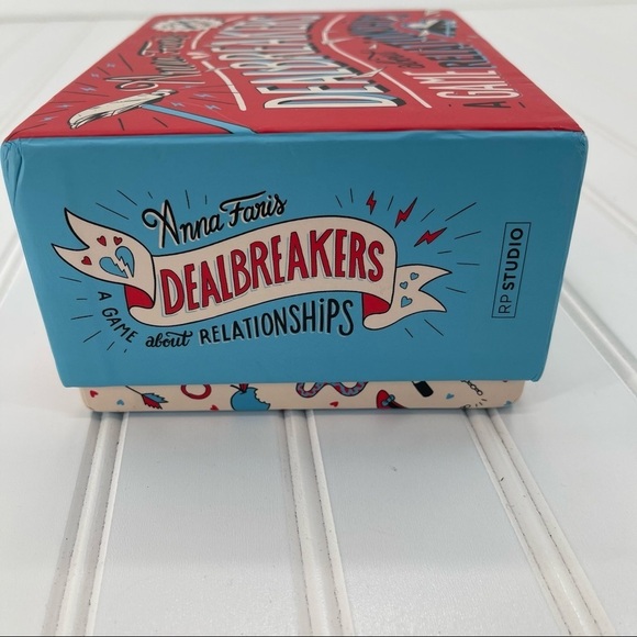 Anna Faris Dealbreaker A Game About Relationships Ages 17+ - Picture 5 of 7